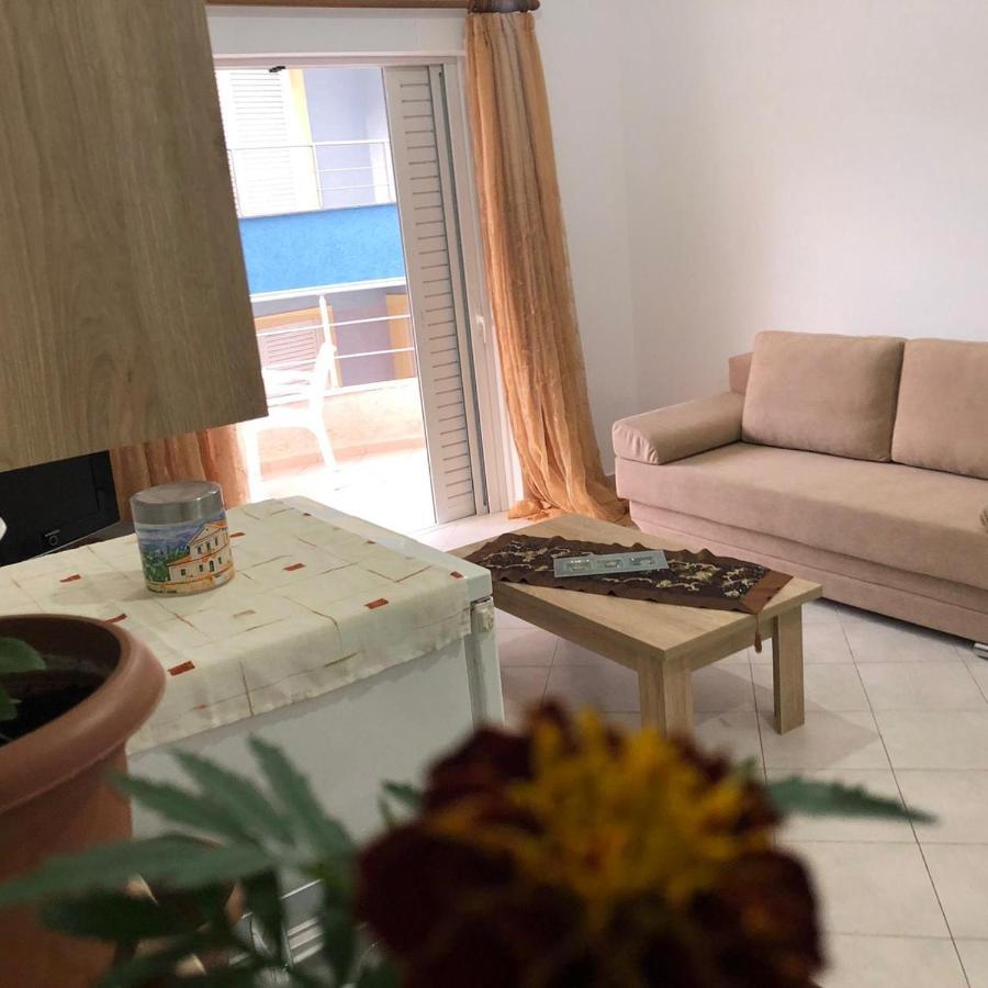 Mary'S Apartment Sarandë Eksteriør bilde