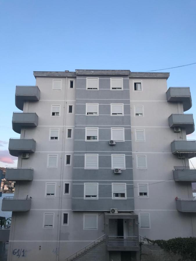 Mary'S Apartment Sarandë Eksteriør bilde